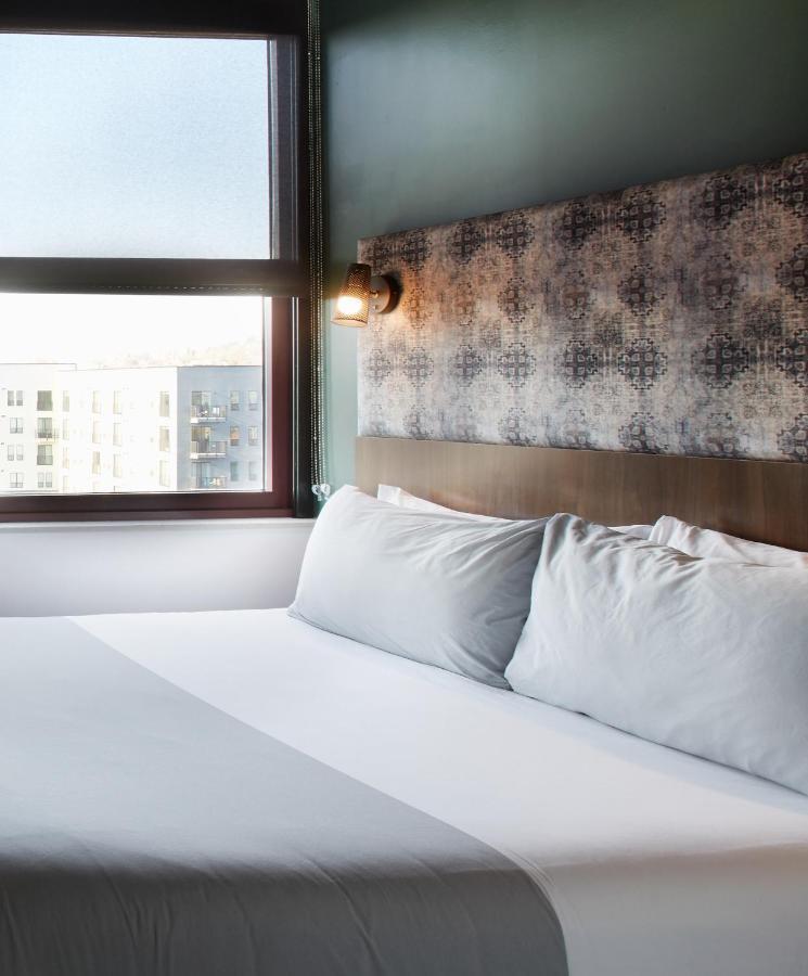 Tryp By Wyndham Pittsburgh/Lawrenceville Exteriör bild